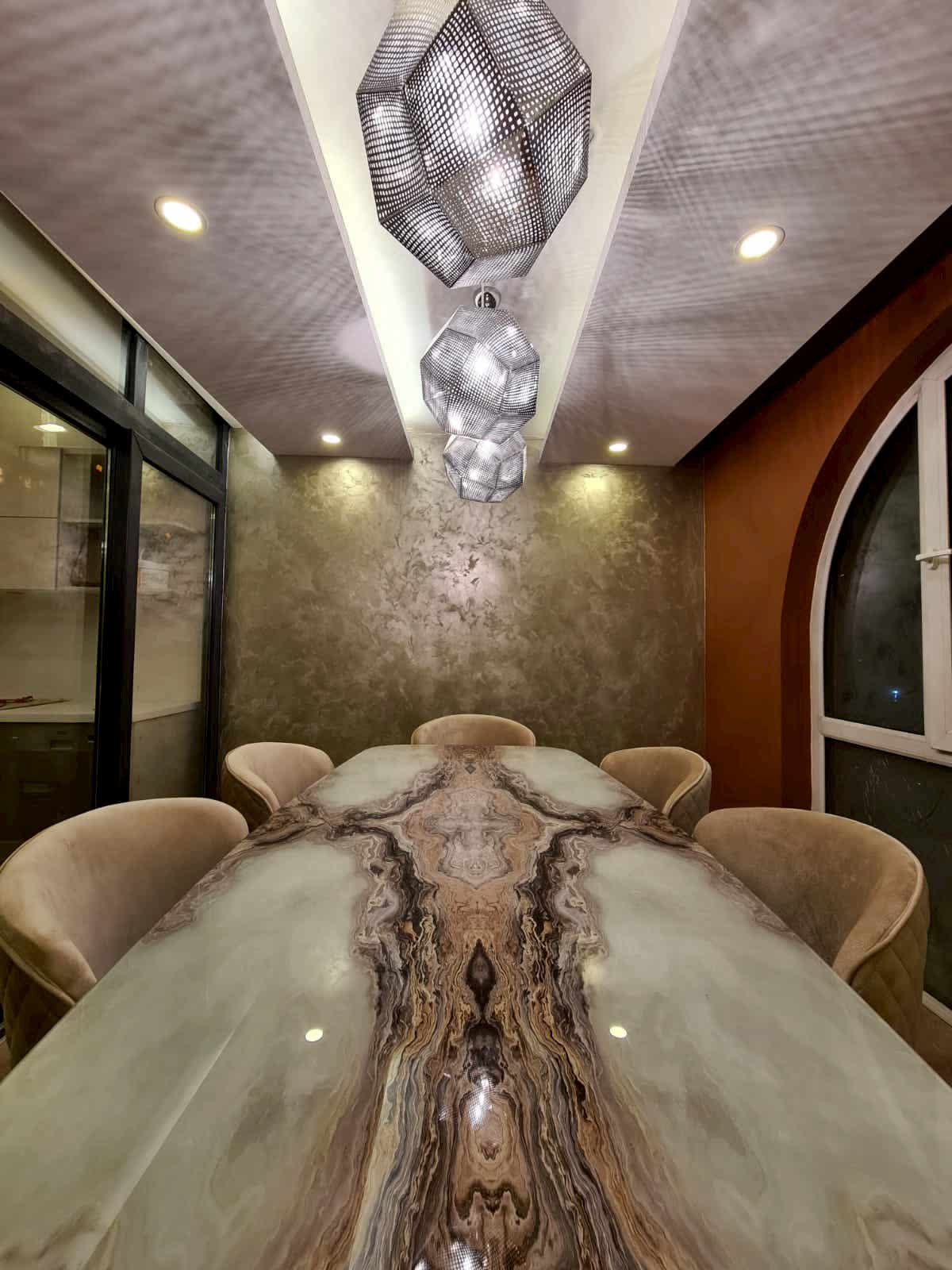 dc8abc9e-b900-44c3-830a-caca21158262